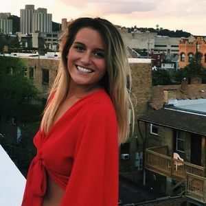 Meet your Posher, Stephanie